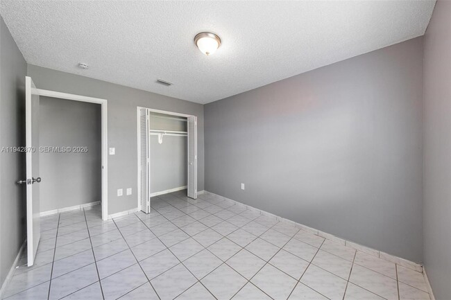 Building Photo - 2348 SW 138th Pl