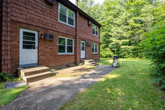 Building Photo - 145 Harbor Pond Dr
