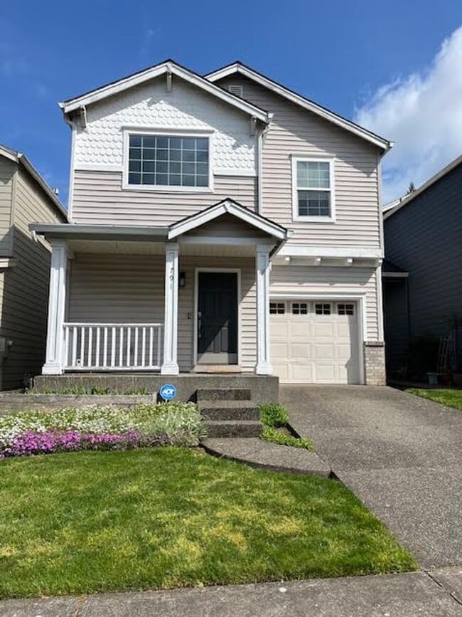 Building Photo - $500 Off first full month!!  3 Bedroom 2.5...