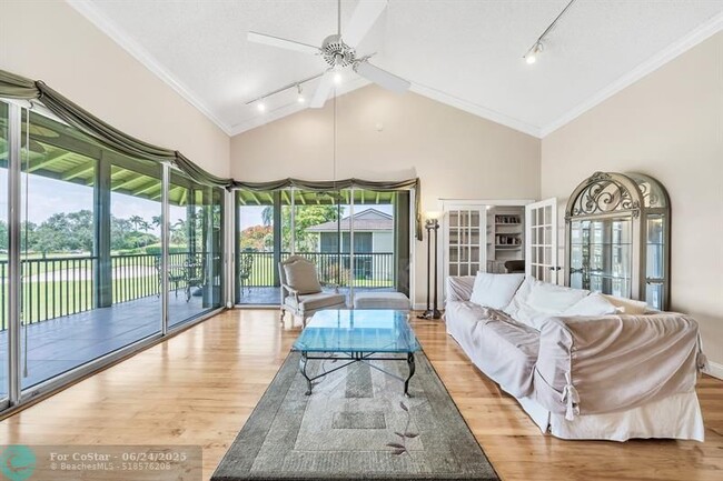 Building Photo - 7644 Elm Ridge Dr