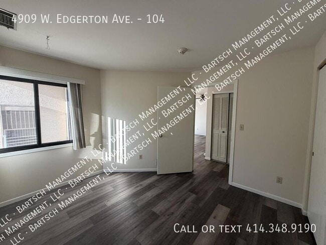 Building Photo - 4909 W Edgerton Ave