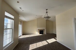 Building Photo - 1220 Alameda Blvd