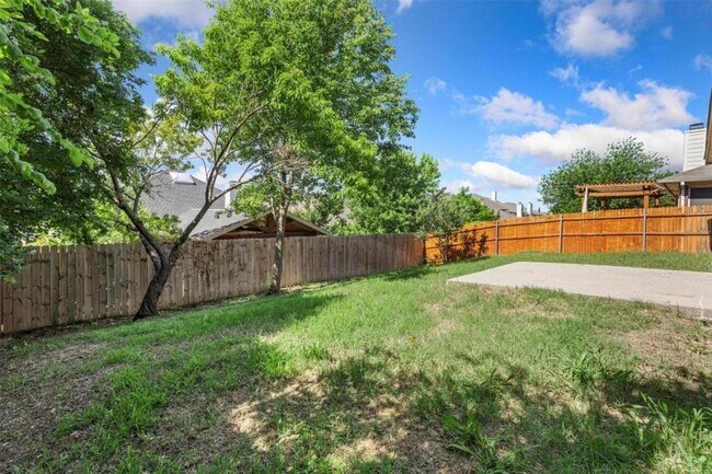 Building Photo - 4953 Sunset Ridge Dr