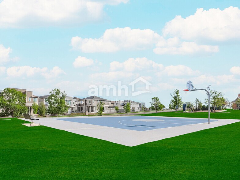 Building Photo - 380 N Addison Way