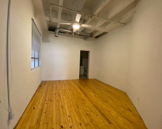 Interior Photo - 900 Peachtree Lofts