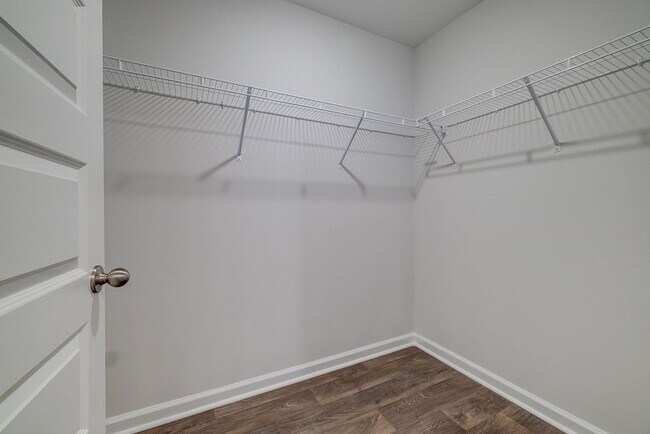 Building Photo - 142 Ponderosa Lp