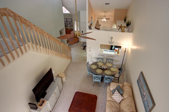 Building Photo - 508 Sea Oats Dr