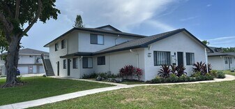 Building Photo - 805 W Tiffany Dr