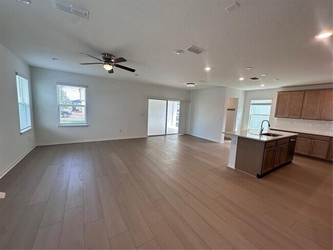 Building Photo - 4681 SUNNY CITRUS Ln