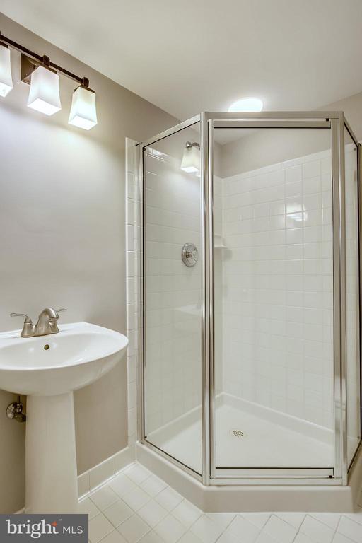 Building Photo - 10555 Tuckerman Heights Cir