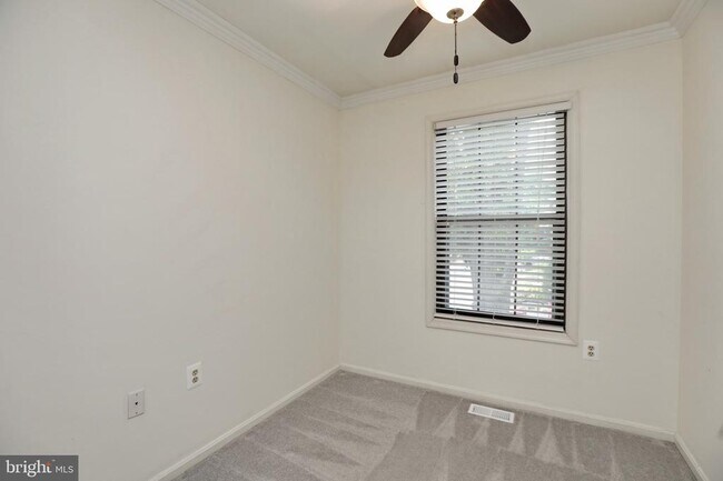 Building Photo - 5440 Barrister Pl