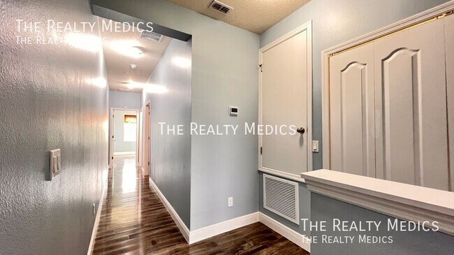 Building Photo - 1278 Glenleigh Dr