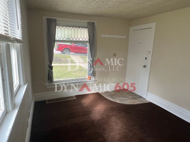 Building Photo - Studio with Bathroom - All Utilities Paid ...