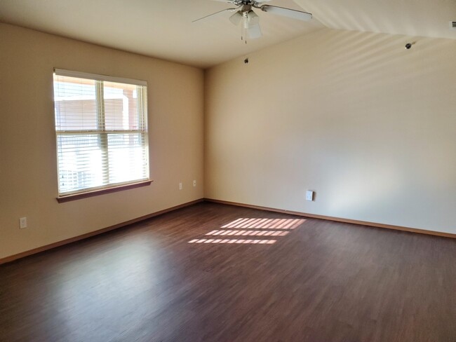 Building Photo - The Village at Scull Creek