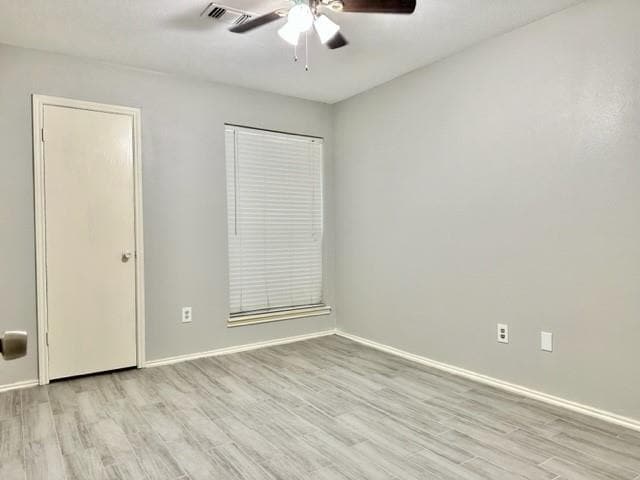 Building Photo - 128 N Deerfoot Cir