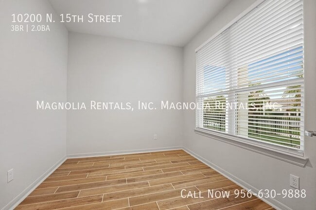 Building Photo - 10200 N 15th St