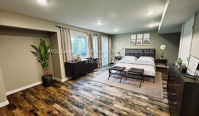 Building Photo - Stylish Modern Living in Baltimore Townhom...