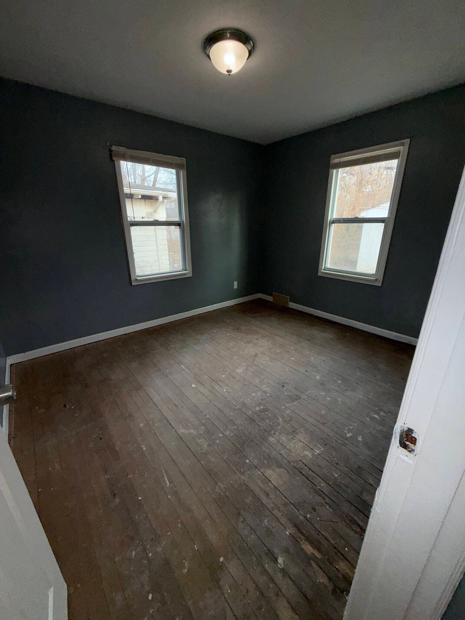 Building Photo - 804 Otto St