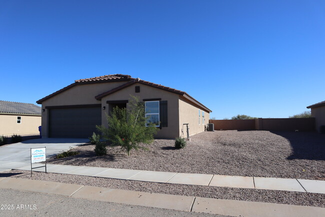 Building Photo - 1267 W Flowstone Trail