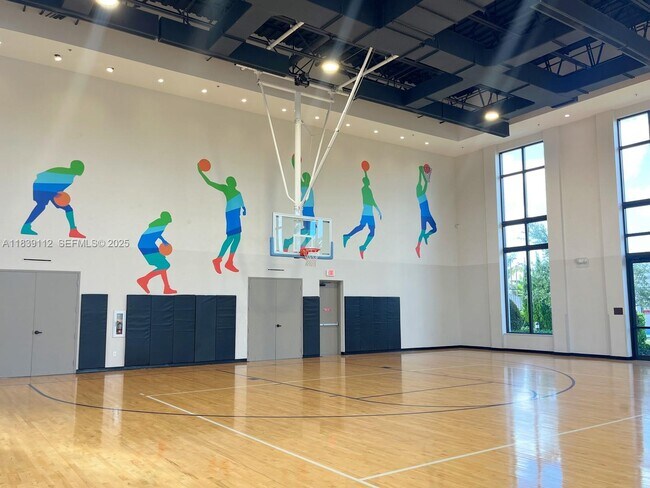 Building Photo - 10711 Aqua Ct