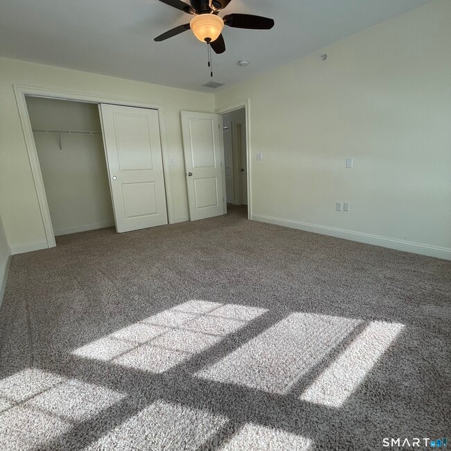 Building Photo - 157 W Main St