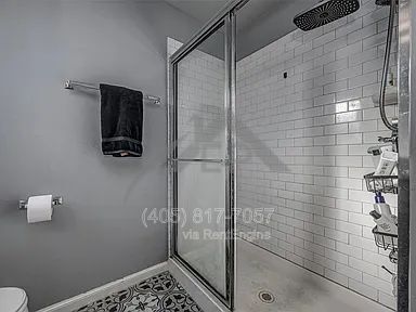 Building Photo - 15740 Caney Dr