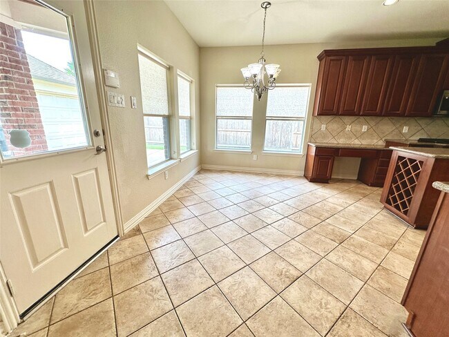 Building Photo - 26223 Longmont Park Ln