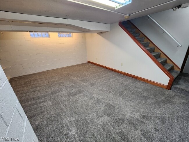 Building Photo - 2452 Bromley Rd