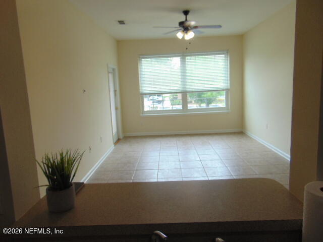 Building Photo - 7990 Baymeadows Cir E