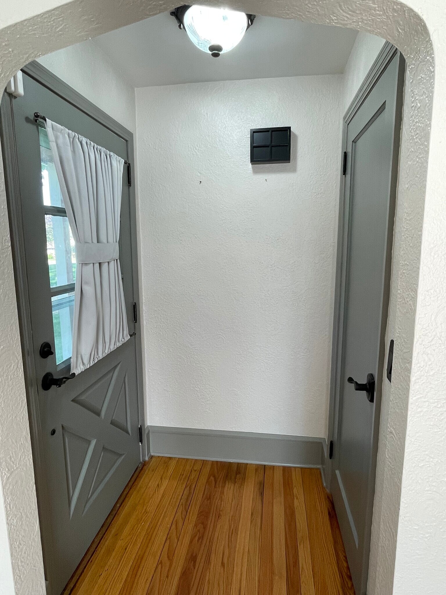 Front door & entry closet - 6603 34th Ave N