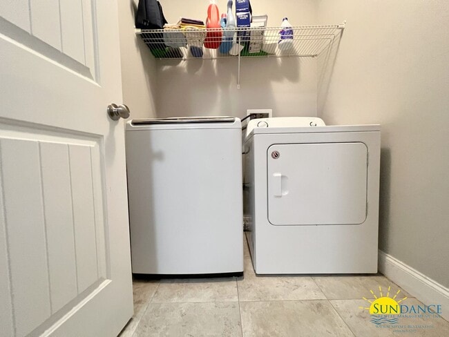 Building Photo - Beautiful 4 Bedroom Home in Niceville!