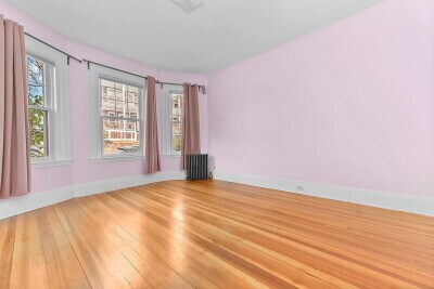 Building Photo - 87 Browne St