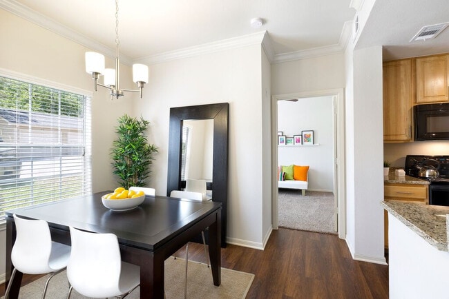 Building Photo - The Reserve at Walnut Creek