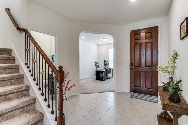 Building Photo - 3 br, 2.5 bath House - 219 Espresso Drive