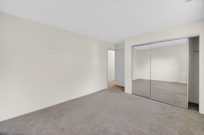 Building Photo - 2403 Mallow Ct