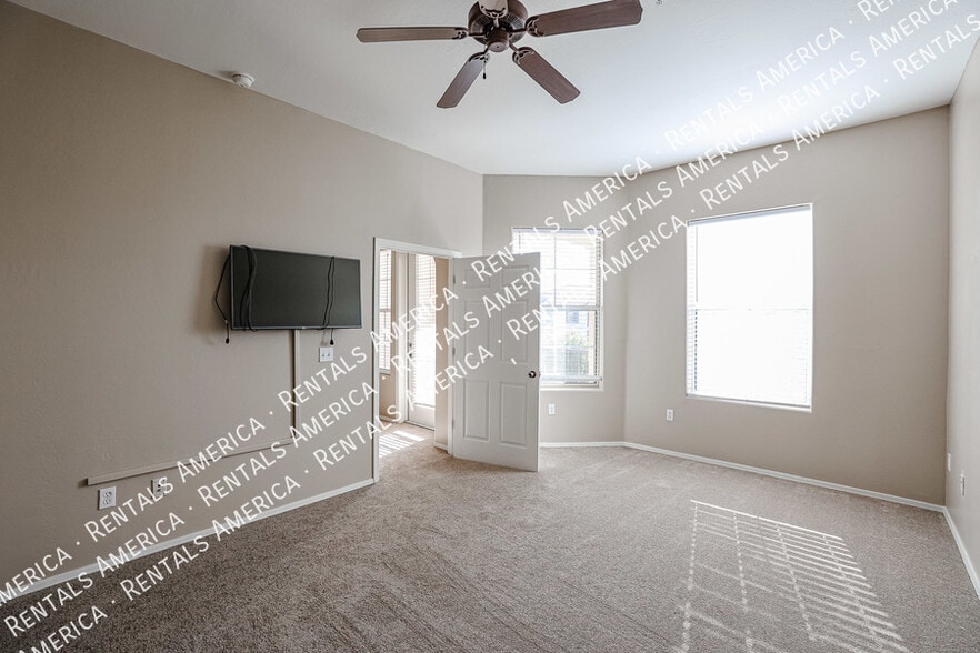 Building Photo - 14575 W Mountain View Blvd