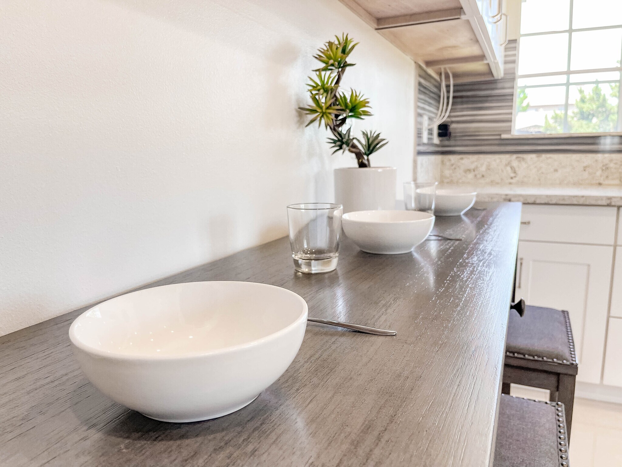 Building Photo - 9088 Emperor Ave