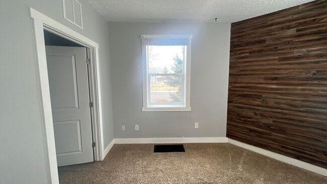 Building Photo - Remodeled Historic Home near RiNo & Five P...