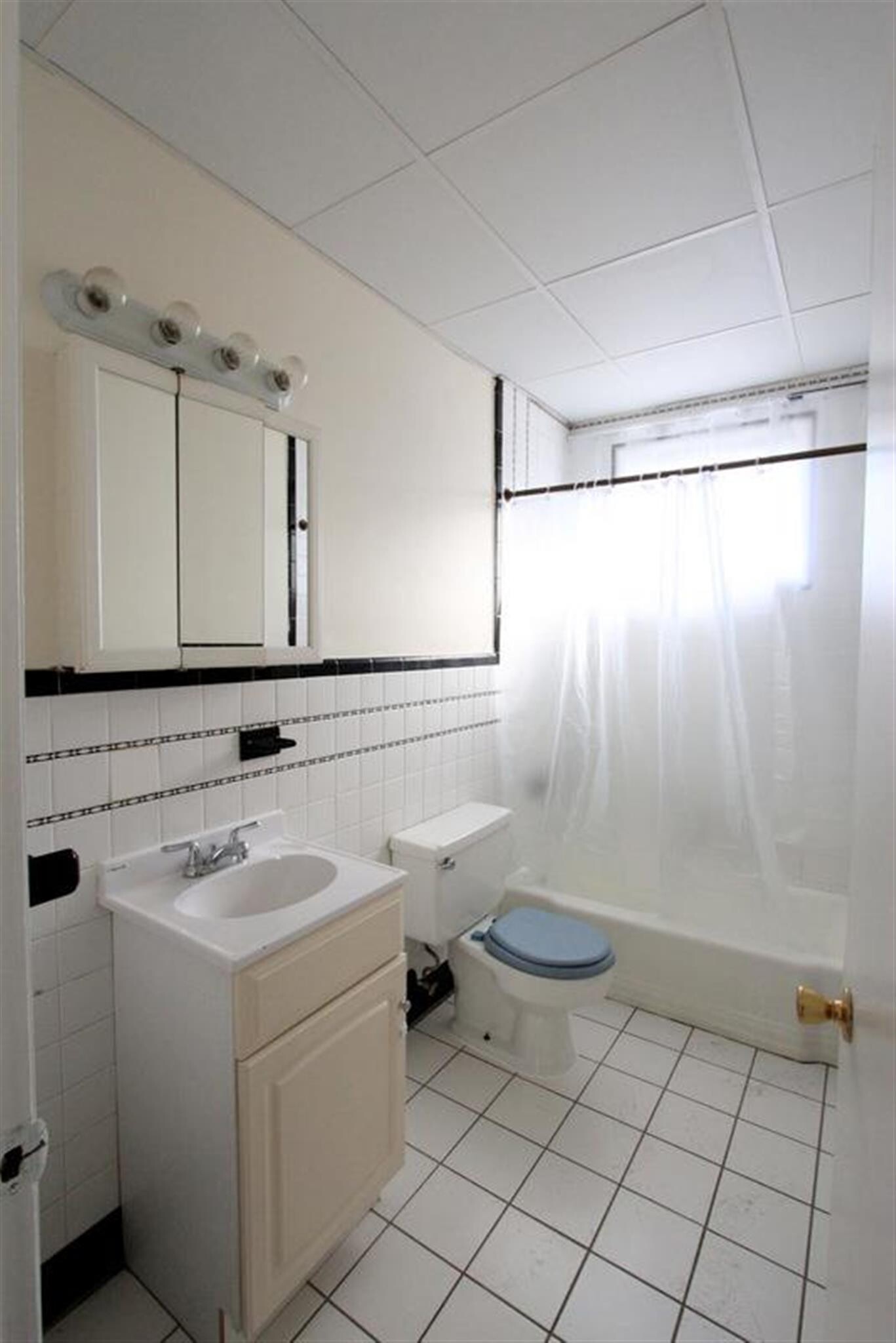 Building Photo - 10 Winter St