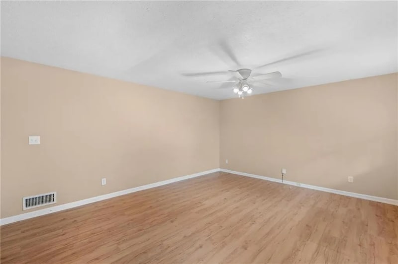 Building Photo - 3964 Wedgewood Ln