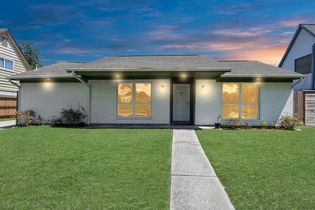 Primary Photo - 11218 Sagedowne Ln