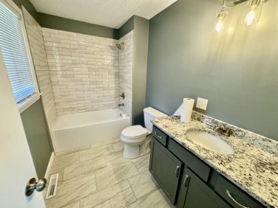 Building Photo - For Rent: Charming 3 Bedroom, 2 Bath Home in Rural Community