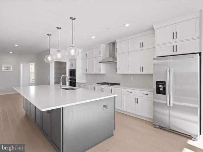 Building Photo - 43544 Jefferson Park St