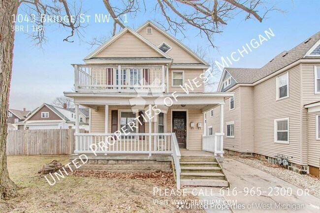 Primary Photo - 1043 Bridge St NW