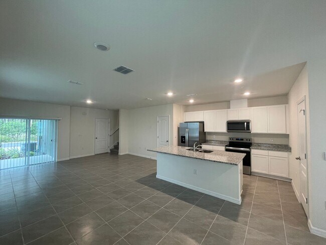 Building Photo - 6126 Galloping Dr