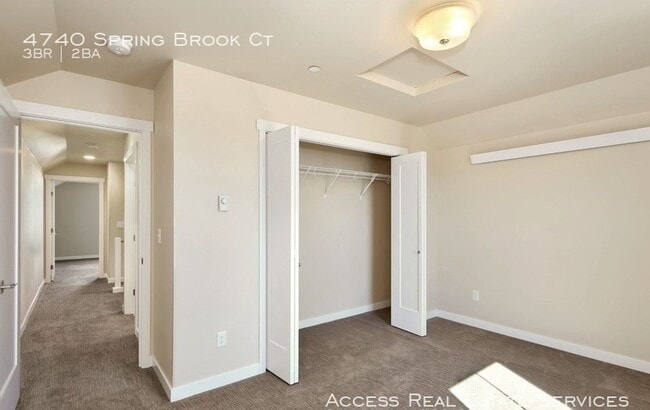 Building Photo - 4740 Spring Brook Ct