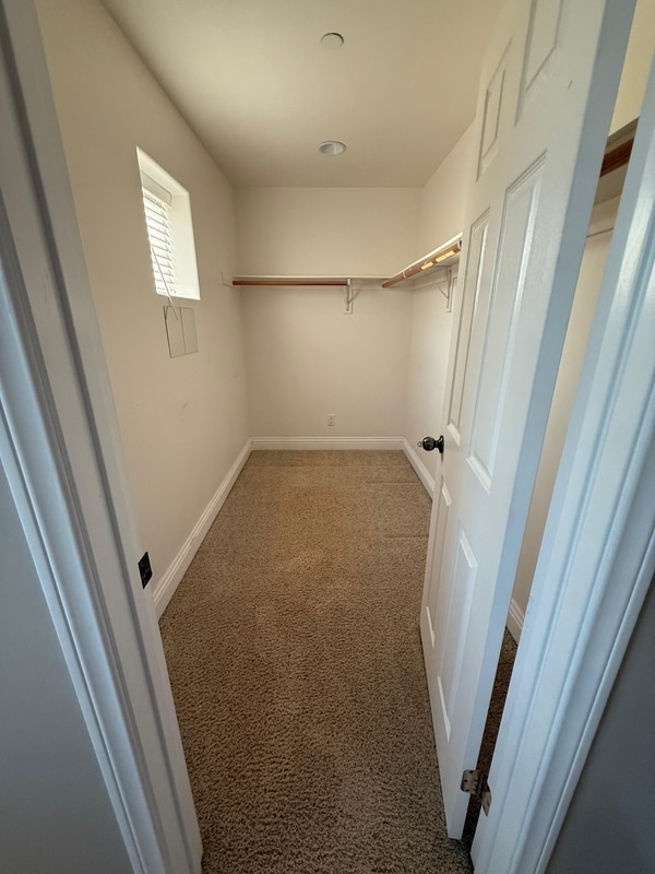 Building Photo - 480 Park Way