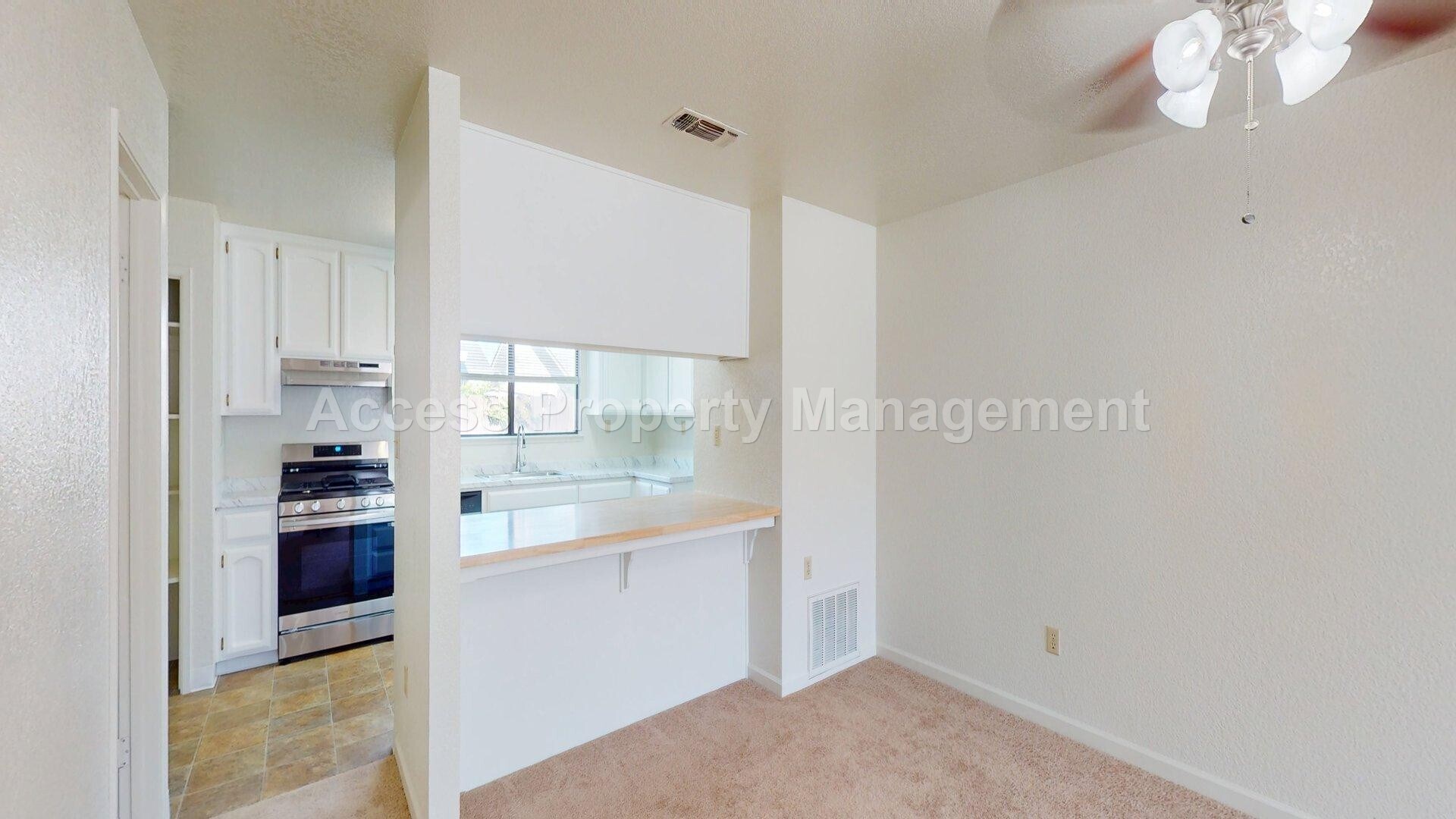 Building Photo - 1535 Springville Way