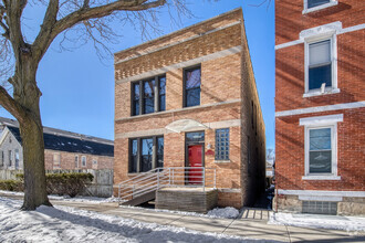 Building Photo - 3222 S Normal Ave