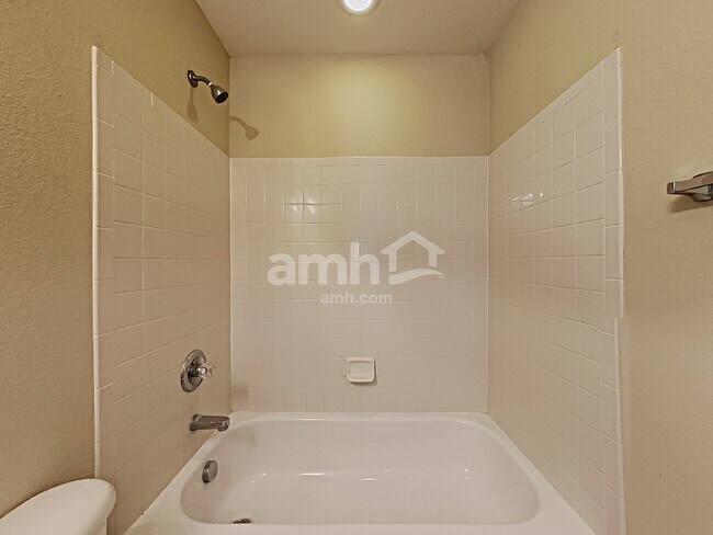 Building Photo - 1776 Riverwalk Pky